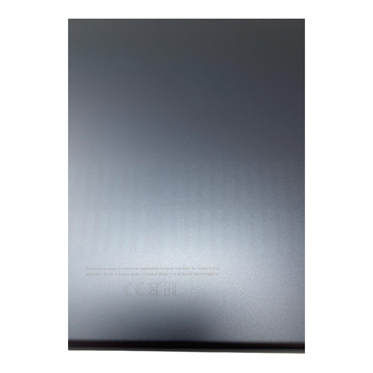 2025 Apple MacBook Air 13" M4 Chip 24GB RAM 512GB SSD - DEFEKT - ERSATZTEILE SPENDER
