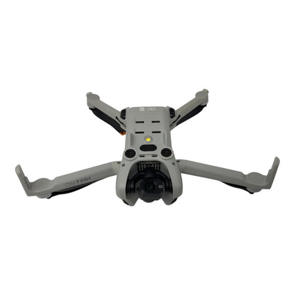 DJI Mini 4 Pro Kameradrohne Flugdrohne - DEFEKT - ERSATZTEILE  SPENDER