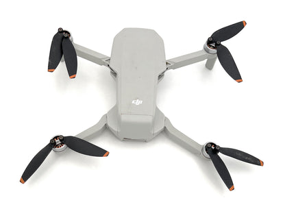 DJI Mini 2 SE Kameradrohne Flugdrohne Quadrocopter 2,7K - DEFEKT - ERSATZTEILE SPENDER