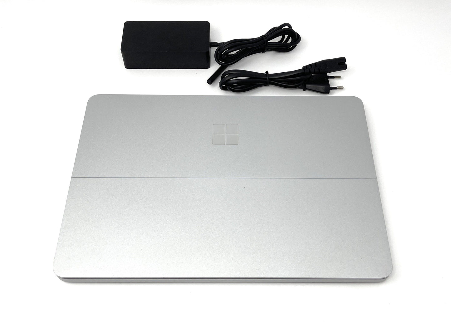 Microsoft Surface Laptop Studio 14,4" i7 16GB RAM 512GB SSD - DEFEKT - ERSATZTEILE  SPENDER