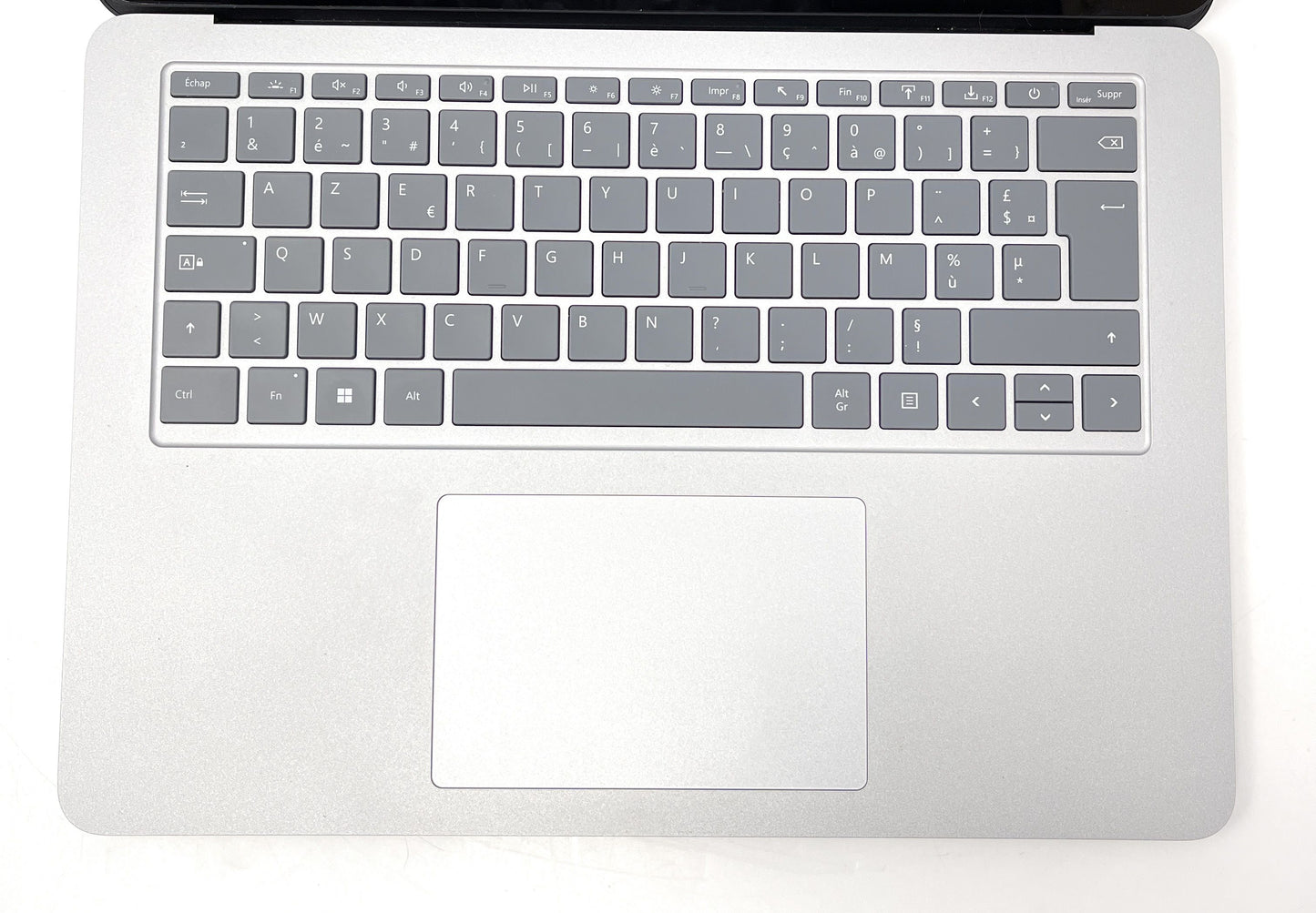 Microsoft Surface Laptop Studio 14,4" i7 16GB RAM 512GB SSD - DEFEKT - ERSATZTEILE  SPENDER