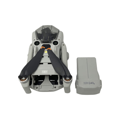 DJI Mini 4 Pro Kameradrohne Flugdrohne Quadrocopter 4K - DEFEKT - ERSATZTEILE  SPENDER