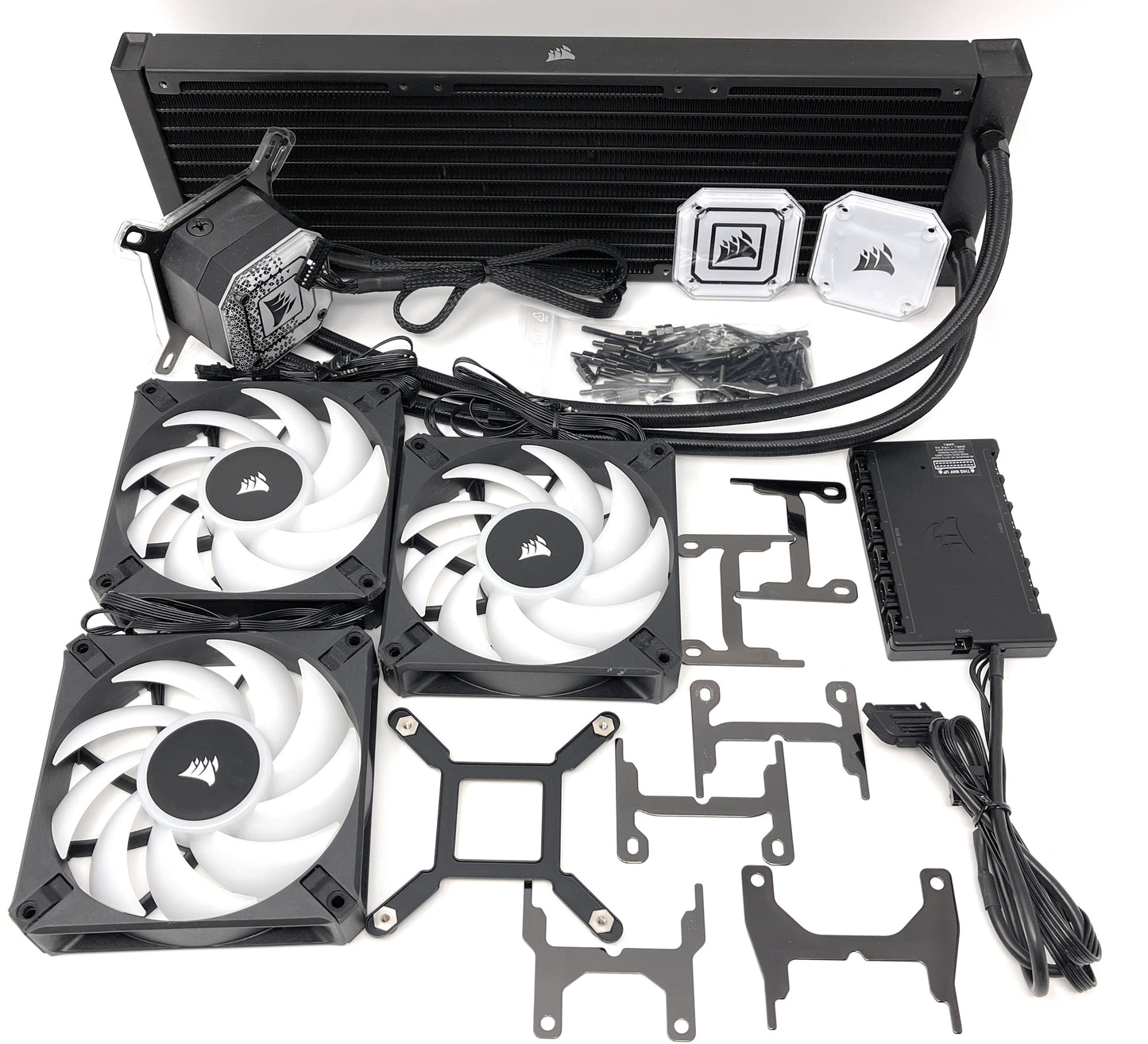 4x Corsair iCUE H150i ELITE CPU RGB Lüfter Bundle - DEFEKT - ERSATZTEILE  SPENDER