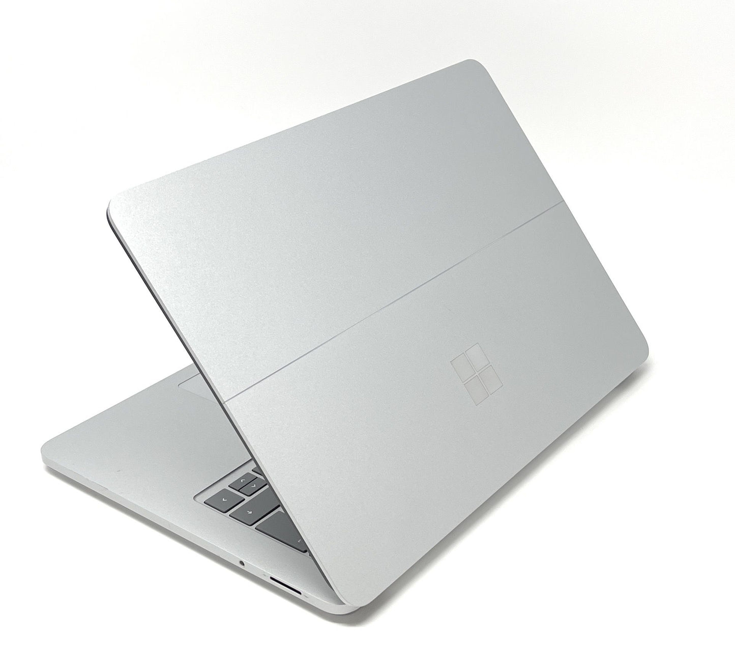 Microsoft Surface Laptop Studio 14,4" i5 16GB RAM 512GB SSD - DEFEKT - ERSATZTEILE  SPENDER