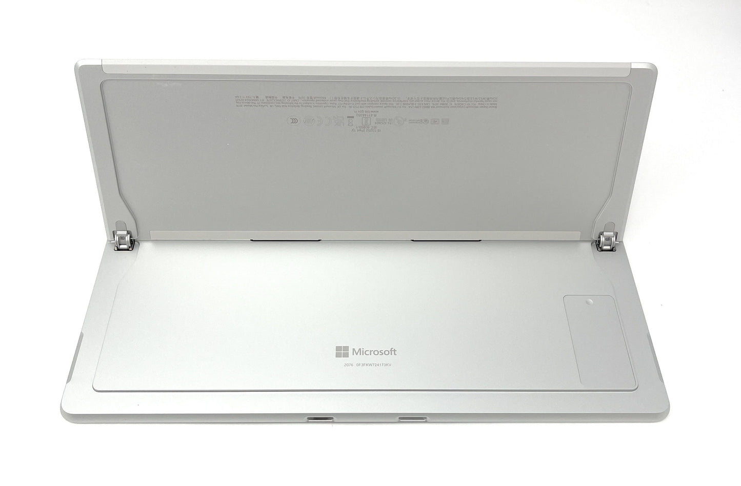Microsoft Surface Pro 13" Tablet Snapdragon X Plus 16GB 256GB - DEFEKT - ERSATZTEILE  SPENDER