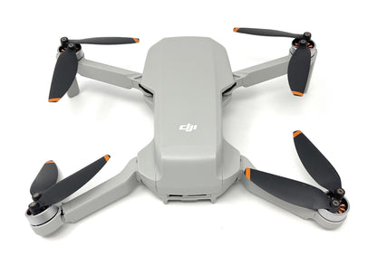 DJI Mini 4K UHD Kameradrohne Flugdrohne - DEFEKT - ERSATZTEILE  SPENDER