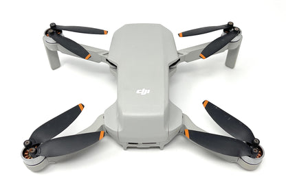 DJI Mini 4K UHD Kameradrohne Flugdrohne - DEFEKT - ERSATZTEILE  SPENDER