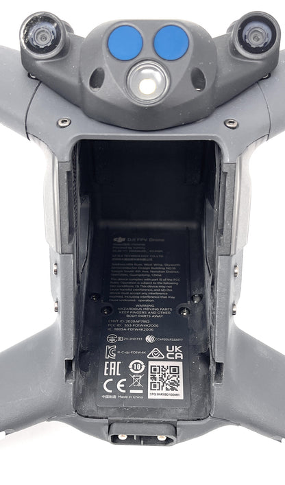 DJI FPV Combo Drohne Kameradrohne Flugdrohne 4K - DEFEKT - ERSATZTEILE  SPENDER