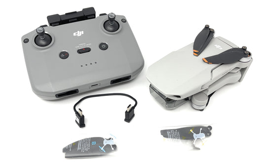 DJI Mini 4K UHD Kameradrohne Flugdrohne - DEFEKT - ERSATZTEILE  SPENDER