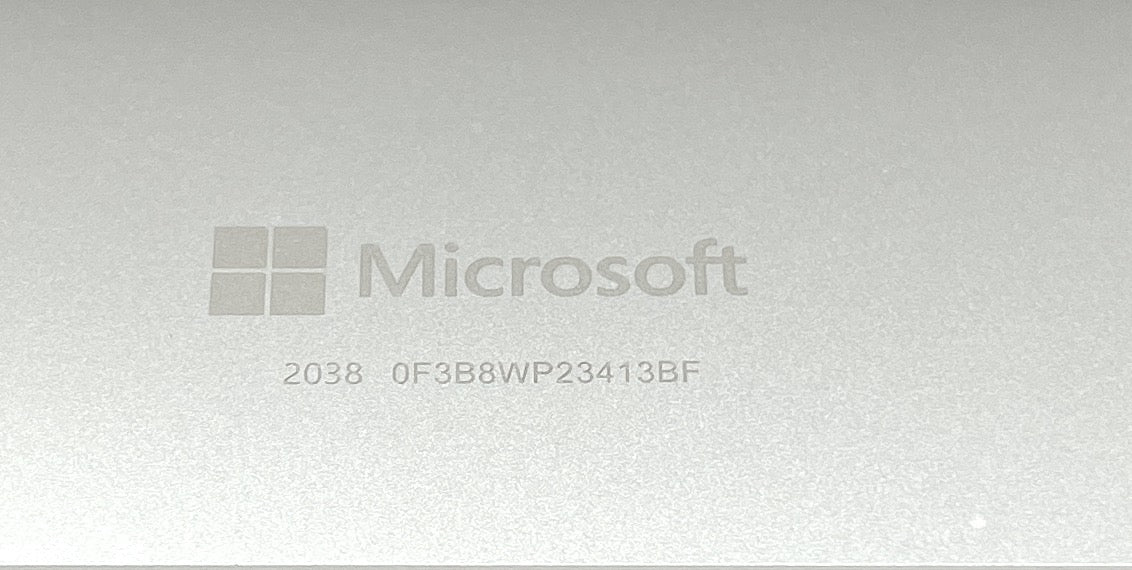 Microsoft Surface Pro 9 Tablet 13" i7 16GB RAM 256GB SSD - DEFEKT - ERSATZTEILE  SPENDER