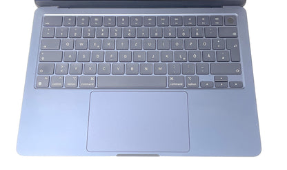 Apple MacBook Air 13,6 Zoll Notebook 2022 M2 8GB 256GB iCloud-Blocked - DEFEKT - ERSATZTEILE SPENDER
