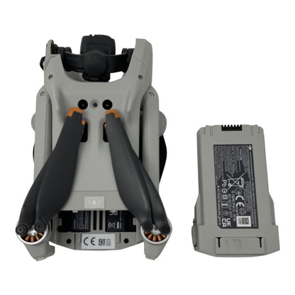 DJI Mini 3 Flugdrohne Kameradrohne 4K Kamera - DEFEKT - ERSATZTEILE  SPENDER