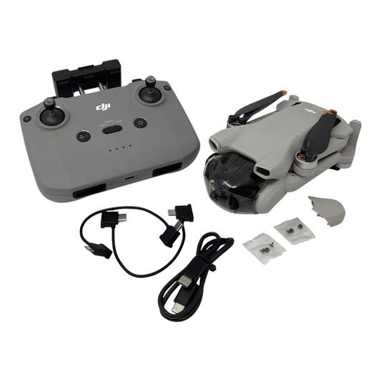 DJI Mini 3 Flugdrohne Kameradrohne 4K Kamera - DEFEKT - ERSATZTEILE  SPENDER