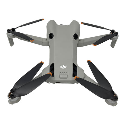 DJI Mini 4 Pro Drohne Kameradrohne Flugdrohne - DEFEKT - ERSATZTEILE  SPENDER