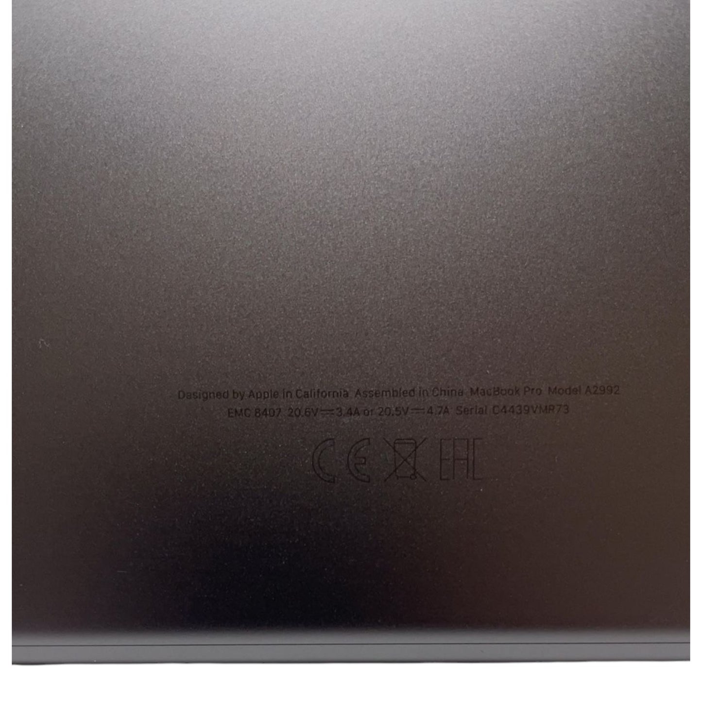 2023 Apple MacBook Pro 14,2" Laptop 18GB 512GB Schwarz - DEFEKT - ERSATZTEILE  SPENDER