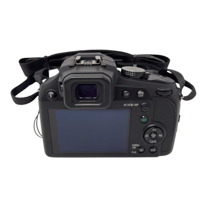 Panasonic Lumix DC-FZ82DE Bridgekamera 18,1MP - DEFEKT - ERSATZTEILE  SPENDER