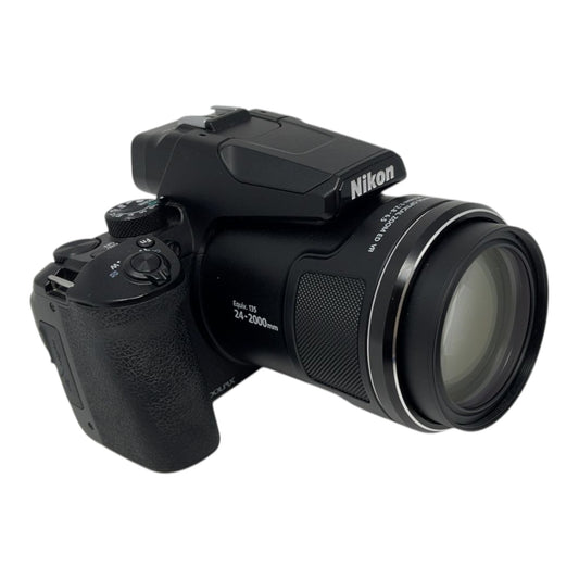 Nikon Coolpix P950 Bridgekamera 16MP Kamera - DEFEKT - ERSATZTEILE  SPENDER