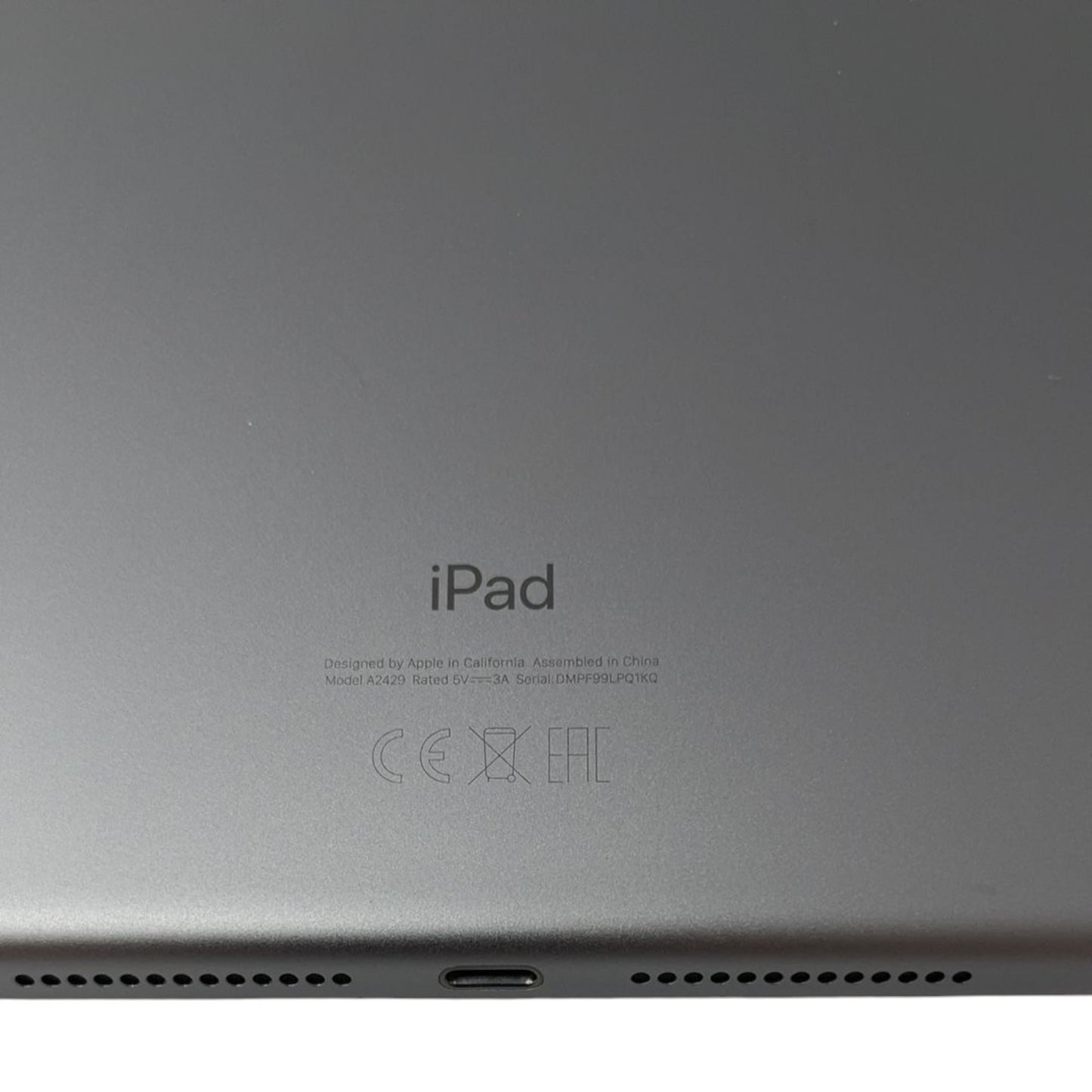 2020 Apple iPad 10,2" Tablet Wi-Fi 128GB Space Grau - DEFEKT - ERSATZTEILE  SPENDER