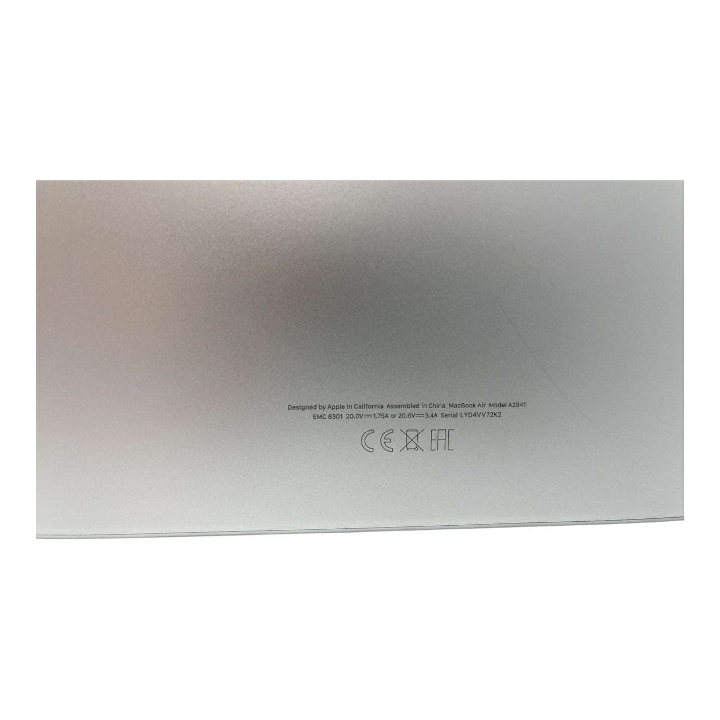 Apple MacBook Air 15,3" M2 Chip 8GB RAM 512GB SSD - DEFEKT - ERSATZTEILE  SPENDER