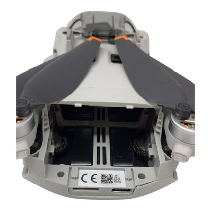 DJI Mini 3 Pro Kameradrohne Flugdrohne - DEFEKT - ERSATZTEILE  SPENDER