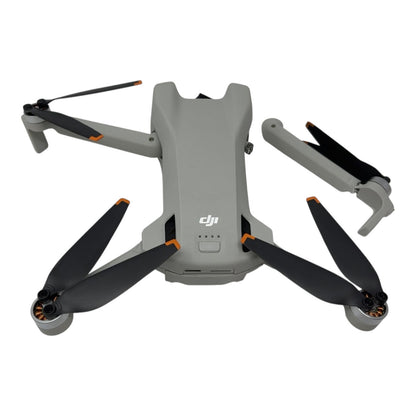DJI Mini 3 Kameradrohne Flugdrohne Quadrocopter Ersatzteil/Defekt - DEFEKT - ERSATZTEILE  SPENDER