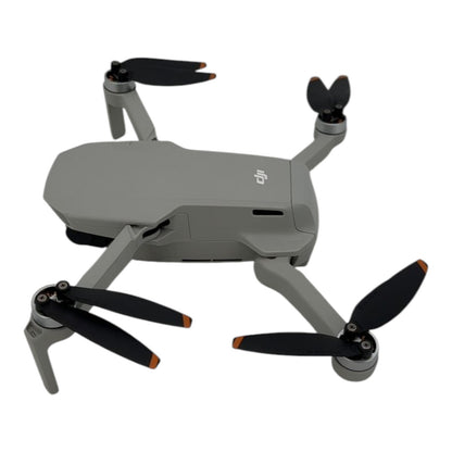 DJI Mini 4K Kameradrohne Flugdrohne Quadrocopter - DEFEKT - ERSATZTEILE  SPENDER