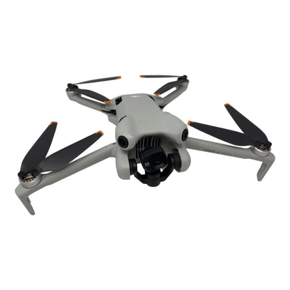DJI Mini 4 Pro Kameradrohne Flugdrohne - DEFEKT - ERSATZTEILE  SPENDER