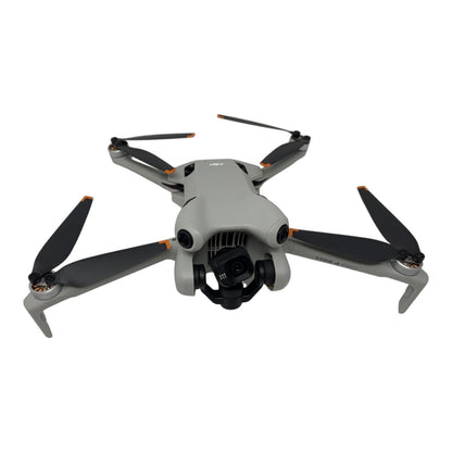 DJI Mini 4 Pro Kameradrohne Flugdrohne - DEFEKT - ERSATZTEILE  SPENDER