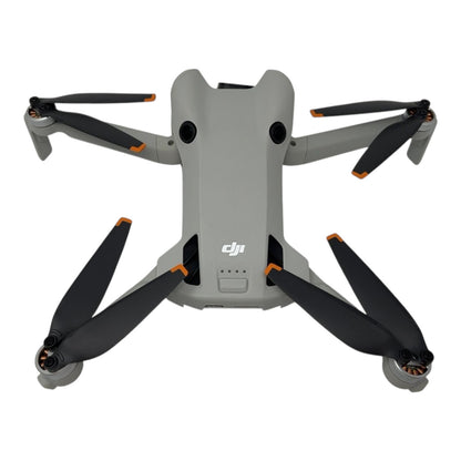 DJI Mini 4 Pro Kameradrohne Flugdrohne - DEFEKT - ERSATZTEILE  SPENDER