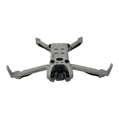 DJI Mini 4 Pro Kameradrohne Flugdrohne - DEFEKT - ERSATZTEILE  SPENDER
