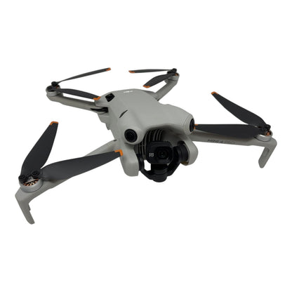 DJI Mini 4 Pro Kameradrohne Flugdrohne - DEFEKT - ERSATZTEILE  SPENDER