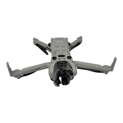 DJI Mini 4 Pro Kameradrohne Flugdrohne - DEFEKT - ERSATZTEILE  SPENDER