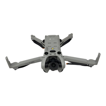 DJI Mini 4 Pro Kameradrohne Flugdrohne - DEFEKT - ERSATZTEILE  SPENDER
