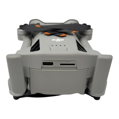 DJI Mini 4 Pro Kameradrohne Flugdrohne - DEFEKT - ERSATZTEILE  SPENDER