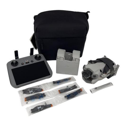 DJI Mini 4 Pro Kameradrohne Flugdrohne - DEFEKT - ERSATZTEILE  SPENDER