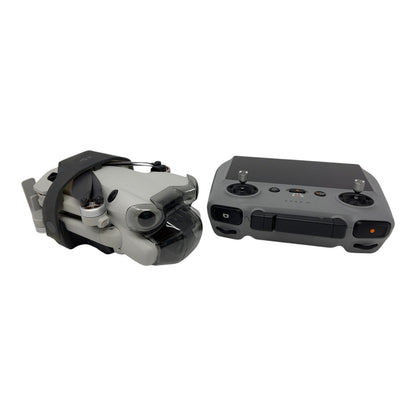 DJI Mini 4 Pro Kameradrohne Flugdrohne - DEFEKT - ERSATZTEILE  SPENDER