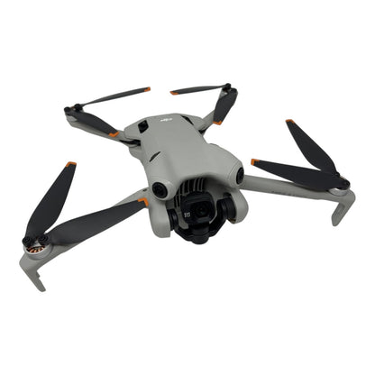 DJI Mini 4 Pro Kameradrohne Flugdrohne - DEFEKT - ERSATZTEILE  SPENDER