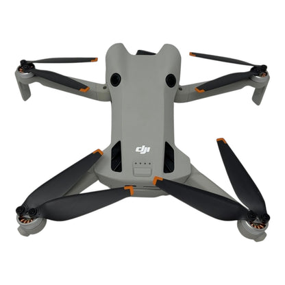 DJI Mini 4 Pro Kameradrohne Flugdrohne - DEFEKT - ERSATZTEILE  SPENDER