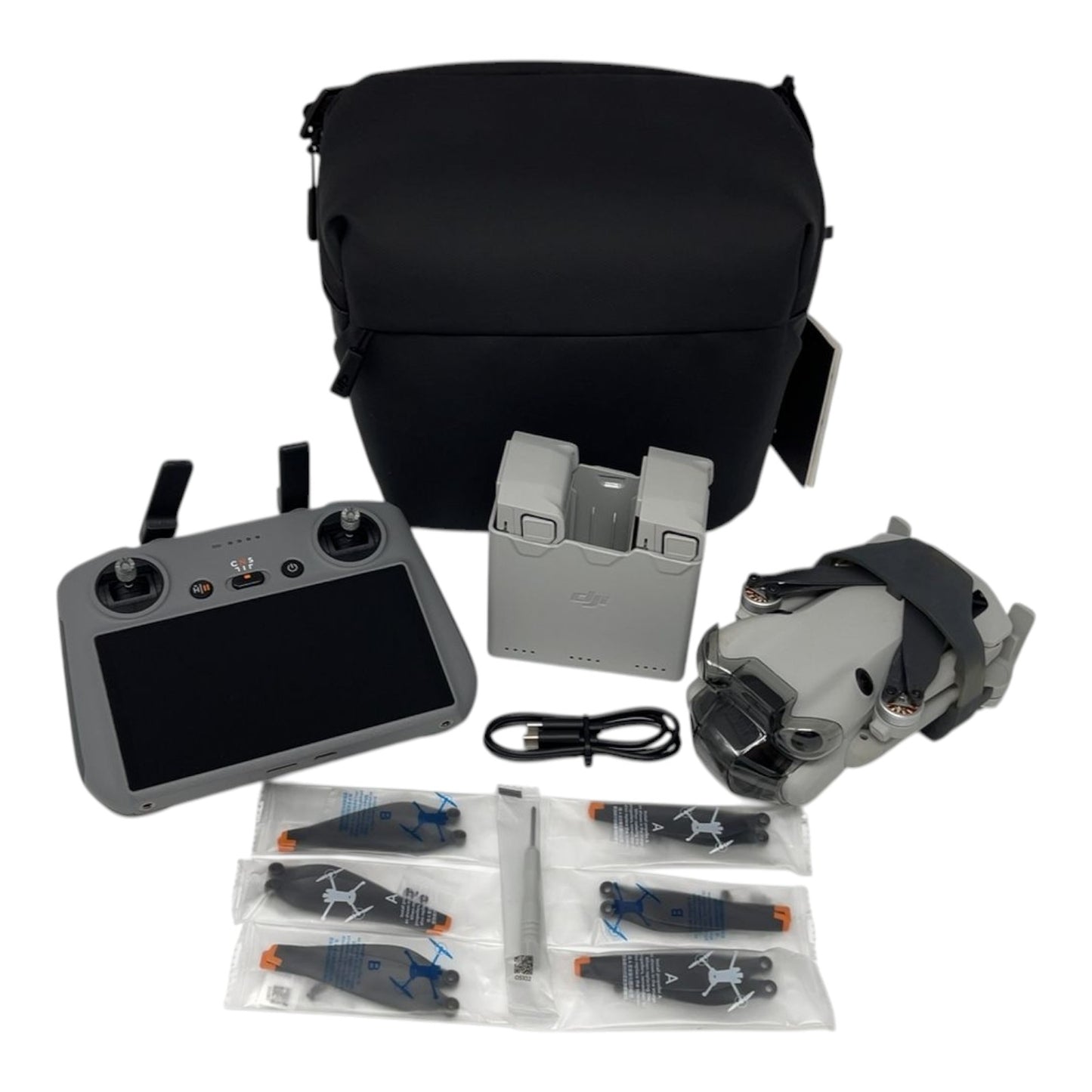 DJI Mini 4 Pro Kameradrohne Flugdrohne - DEFEKT - ERSATZTEILE  SPENDER