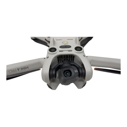 DJI Mini 4 Pro Kameradrohne Flugdrohne - DEFEKT - ERSATZTEILE  SPENDER