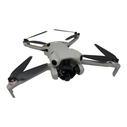 DJI Mini 4 Pro Kameradrohne Flugdrohne - DEFEKT - ERSATZTEILE  SPENDER