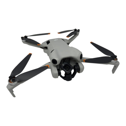 DJI Mini 4 Pro Kameradrohne Flugdrohne - DEFEKT - ERSATZTEILE  SPENDER