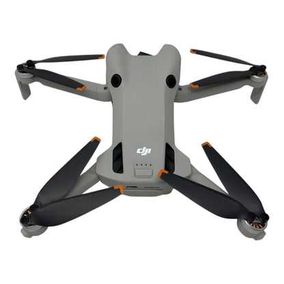 DJI Mini 4 Pro Kameradrohne Flugdrohne - DEFEKT - ERSATZTEILE  SPENDER