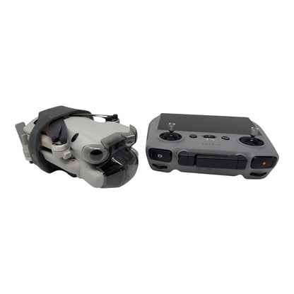 DJI Mini 4 Pro Kameradrohne Flugdrohne - DEFEKT - ERSATZTEILE  SPENDER