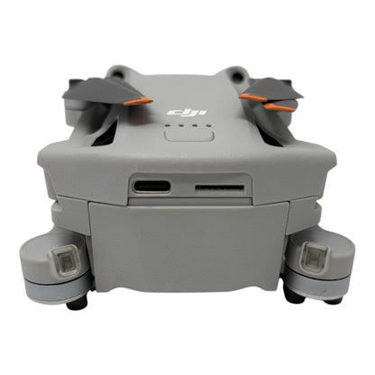 DJI Mini 3 Pro 4K Drohne Kameradrohne Flugdrohne - DEFEKT - ERSATZTEILE  SPENDER
