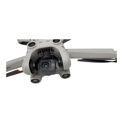 DJI Mini 3 Pro 4K Drohne Kameradrohne Flugdrohne - DEFEKT - ERSATZTEILE  SPENDER