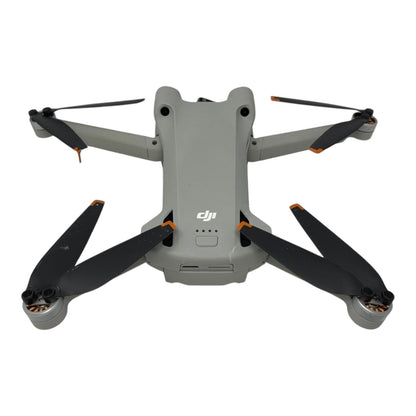 DJI Mini 3 Pro 4K Drohne Kameradrohne Flugdrohne - DEFEKT - ERSATZTEILE  SPENDER