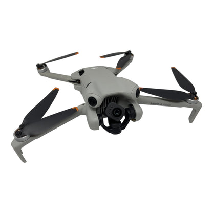 DJI Mini 4 Pro Kameradrohne Flugdrohne - DEFEKT - ERSATZTEILE  SPENDER