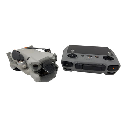 DJI Mini 4 Pro Kameradrohne Flugdrohne - DEFEKT - ERSATZTEILE  SPENDER
