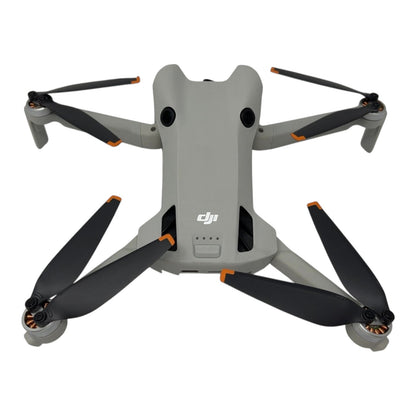 DJI Mini 4 Pro Kameradrohne Flugdrohne - DEFEKT - ERSATZTEILE  SPENDER